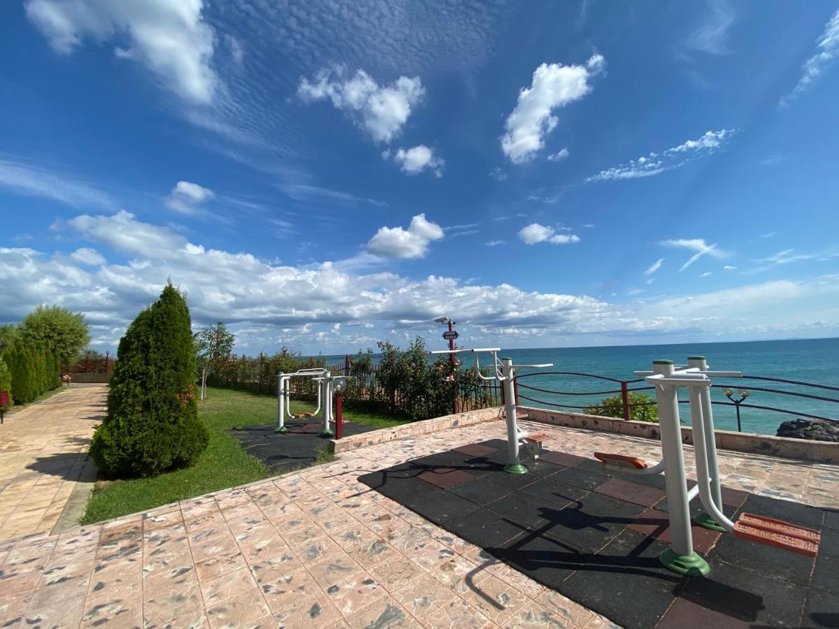 Sea View Panoramic Apartments, Fort Noks Crown Club Sveti Vlas Dış mekan fotoğraf