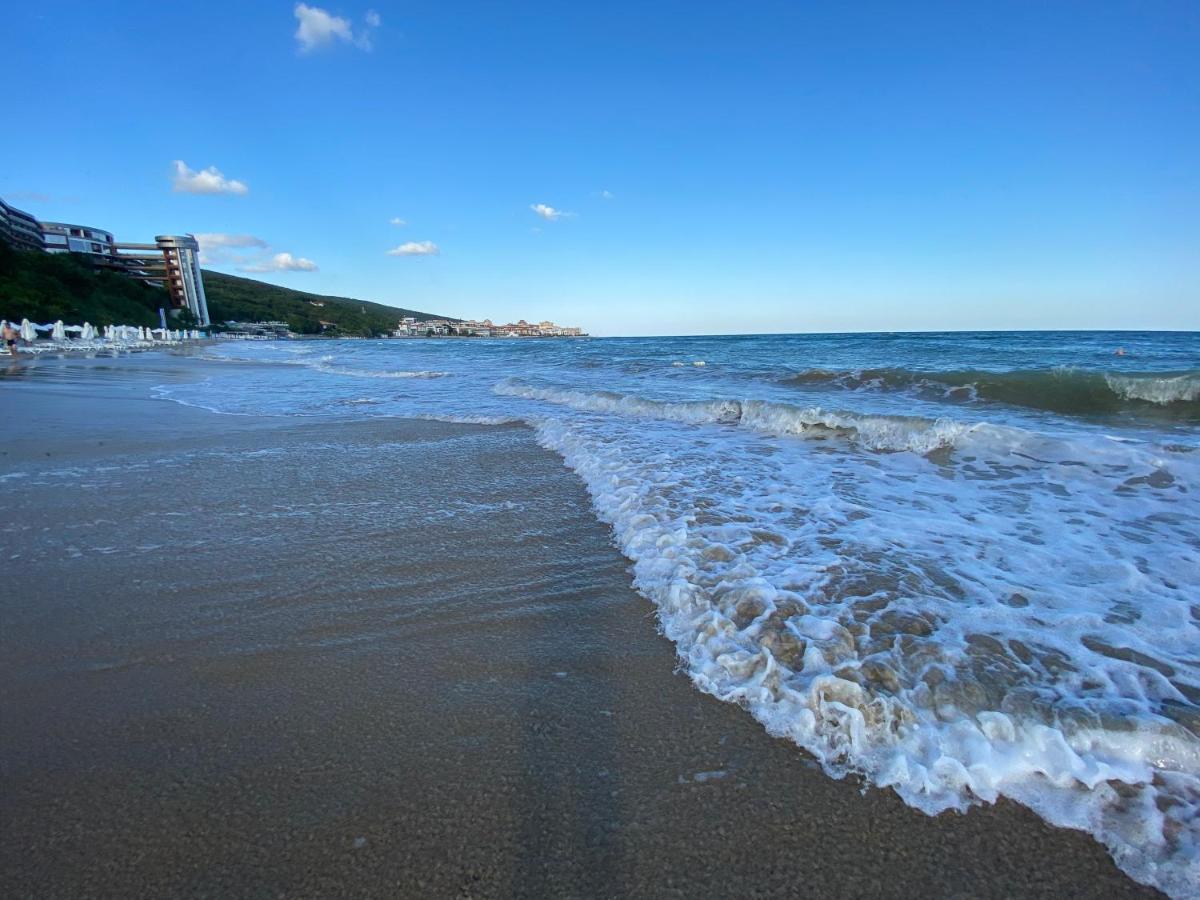 Sea View Panoramic Apartments, Fort Noks Crown Club Sveti Vlas Dış mekan fotoğraf