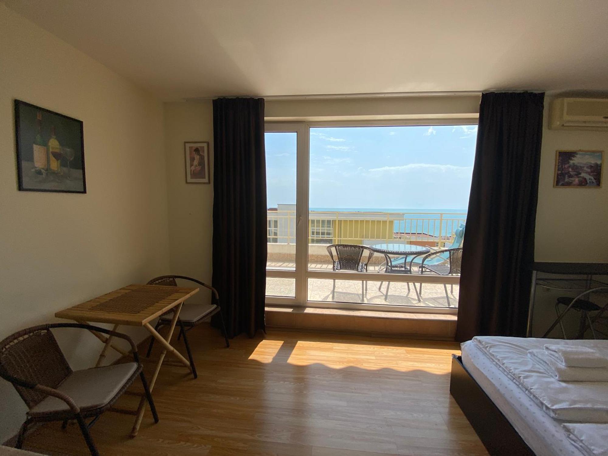 Sea View Panoramic Apartments, Fort Noks Crown Club Sveti Vlas Oda fotoğraf