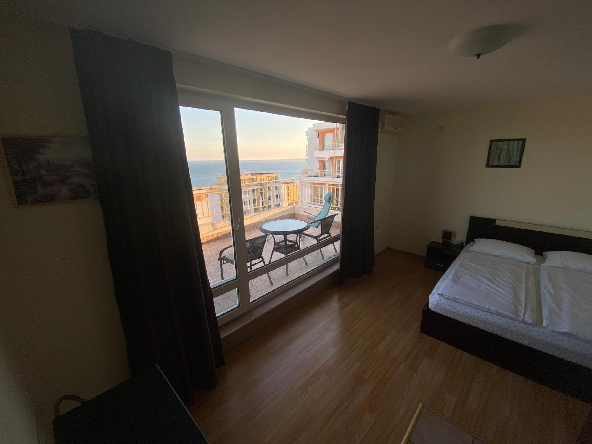 Sea View Panoramic Apartments, Fort Noks Crown Club Sveti Vlas Oda fotoğraf