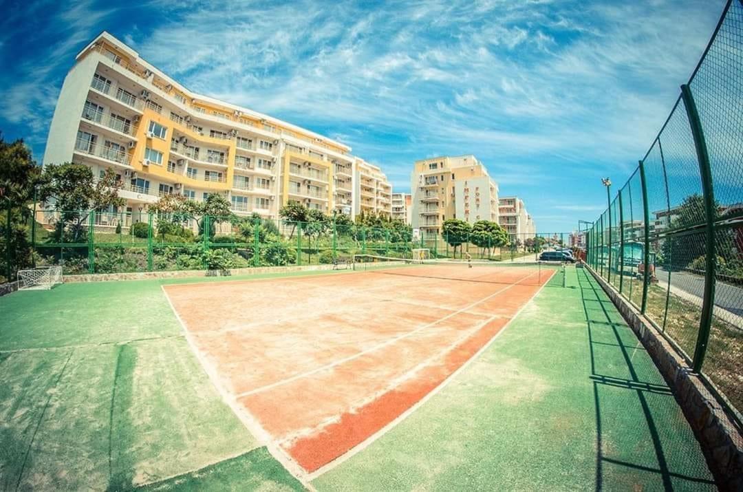 Sea View Panoramic Apartments, Fort Noks Crown Club Sveti Vlas Dış mekan fotoğraf